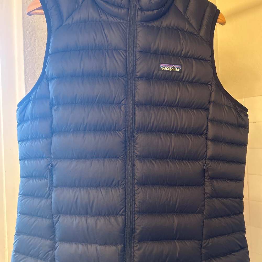 Patagonia Women's Down Sweater™ Vest Black/Large